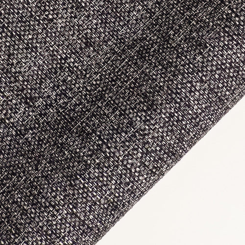 Elegantní textilní materiál